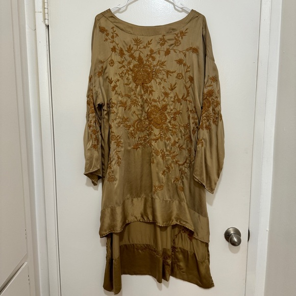 Magnolia Pearl Parnassus Tunic 100% Silk Embroidered Dress - Picture 5 of 13